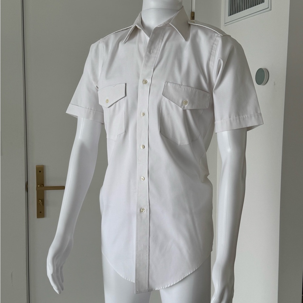 Commander by Van Heusen Men’s White Pilot Uniform Shirt Short Sleeve Size 14 S/S